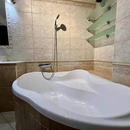 Great Forest Family Appartamento Debrecen