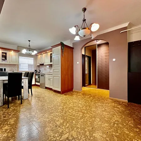 Great Forest Family Appartamento Debrecen