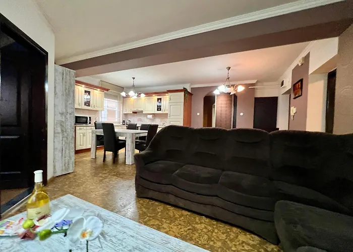 Great Forest Family Appartamento Debrecen