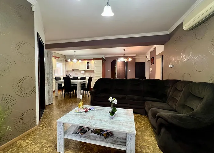 Great Forest Family Appartamento Debrecen